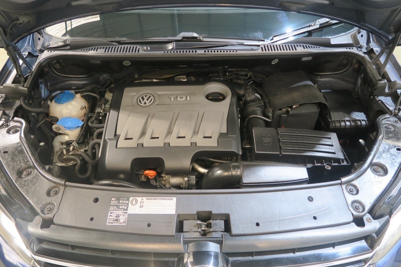 Volkswagen Touran 1.6 S Tdi Bluemotion Technology 103 Bhp Blue #34