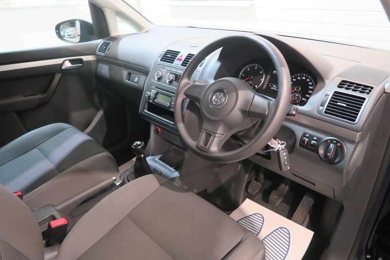 Volkswagen Touran 1.6 S Tdi Bluemotion Technology 103 Bhp Blue #20