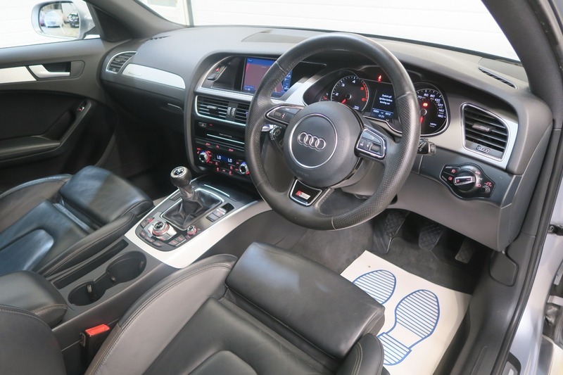 Audi A4 Avant 2.0 Tdi Black Edition S Tronic Quattro Euro 5 Ss Grey #22