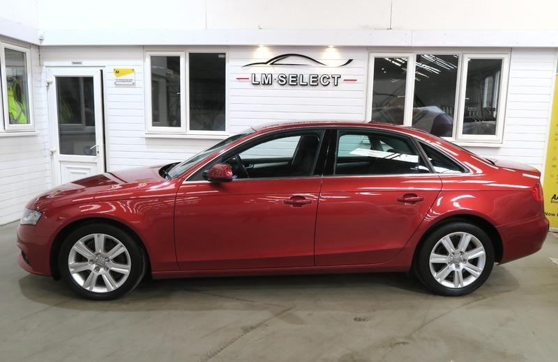 Audi A4 Tdi Se 136 Red