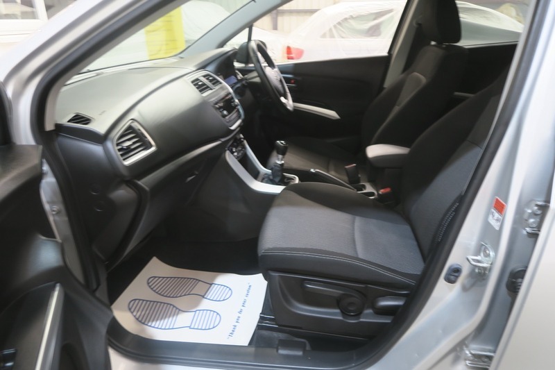 Suzuki SX4 1.6 Sz3 Suv Euro 5 120 Ps Red #23