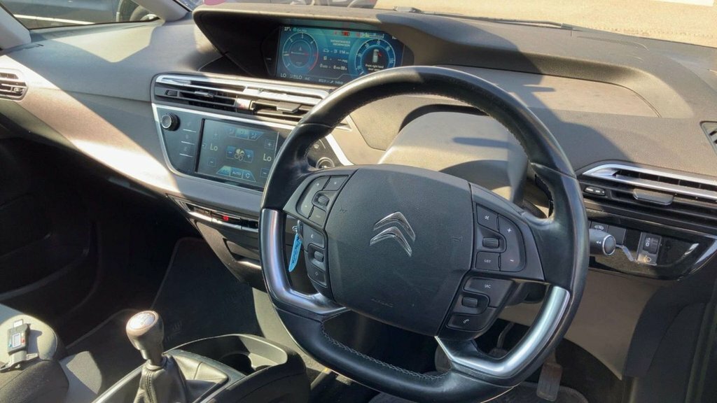 Citroen C4 Picasso 1.6L Exclusive Grey #4