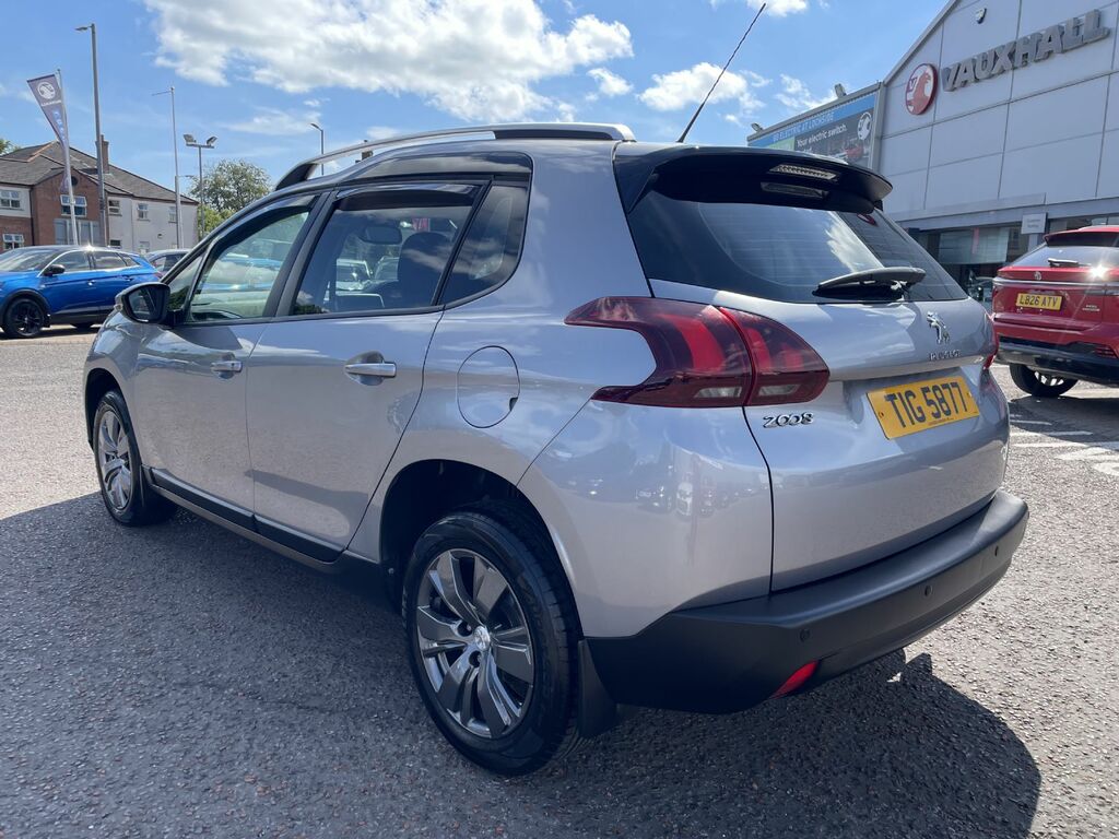 Peugeot 2008 Active Grey #5