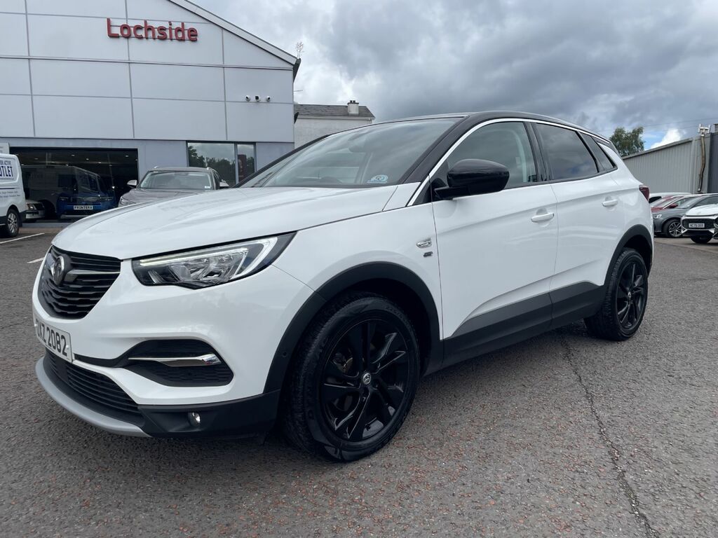 Vauxhall Grandland X Griffin White #3