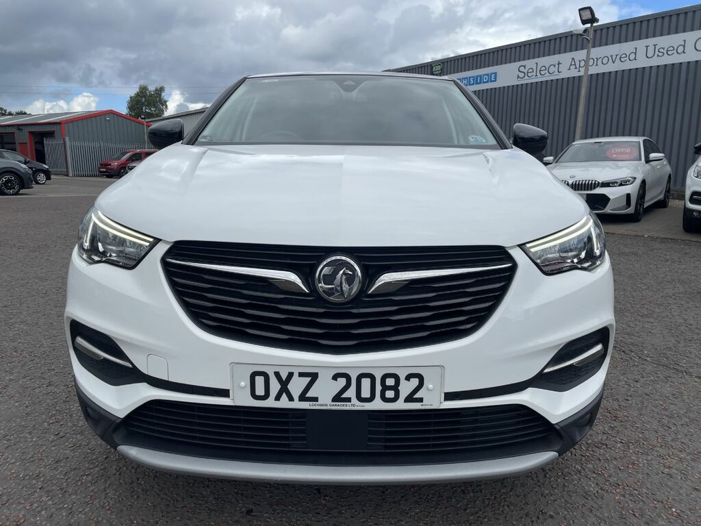 Vauxhall Grandland X Griffin White #2