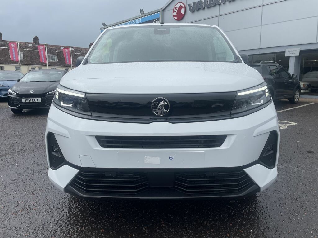 Vauxhall Combo Vauxhall Combo XL Pro 1.5 130Bhp White #2