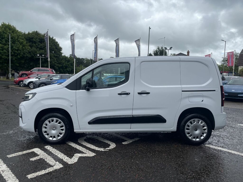 Vauxhall Combo New Vauxhall Combo M 130Bhp White #4