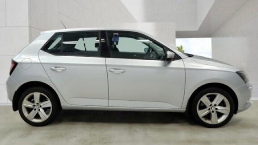 Skoda Fabia 1.2 Tsi Se Silver #5