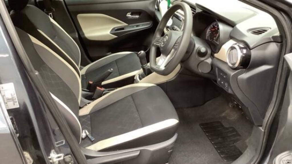 Nissan Micra Micra Tekna Ig-t White #9