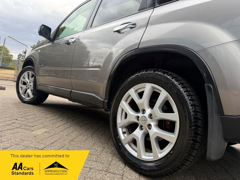Nissan X-Trail 2.0L Tekna Dci 171 Bhp Silver #9