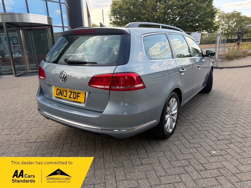 Volkswagen Passat 1.6 Highline Tdi Bluemotion Technology 104 Bhp Silver #9