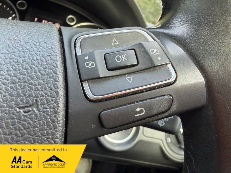 Volkswagen Passat 1.6 Highline Tdi Bluemotion Technology 104 Bhp Silver #21