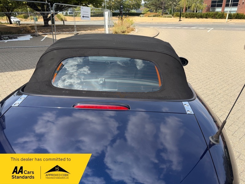 Mazda MX-5 1.8I Convertible Euro 4 126 Ps Red #32