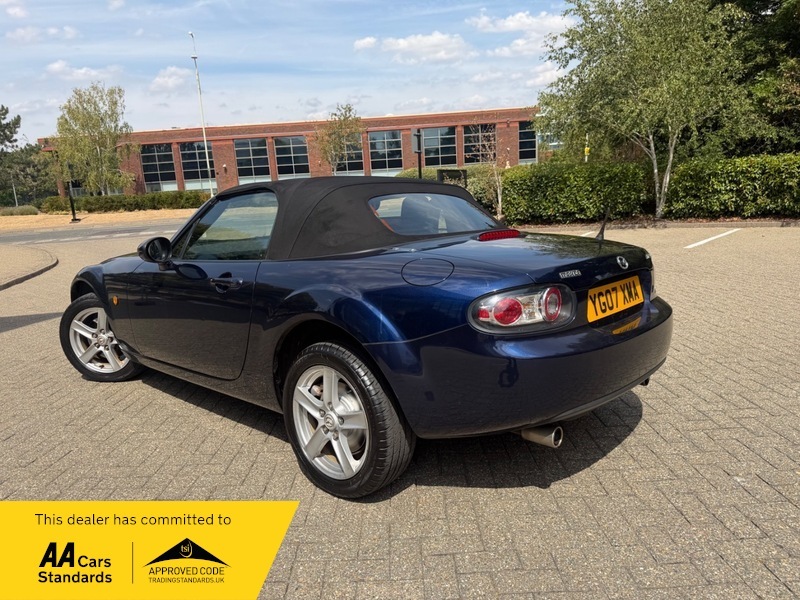 Mazda MX-5 1.8I Convertible Euro 4 126 Ps Red #11