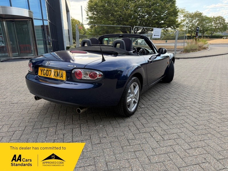 Mazda MX-5 1.8I Convertible Euro 4 126 Ps Red #16