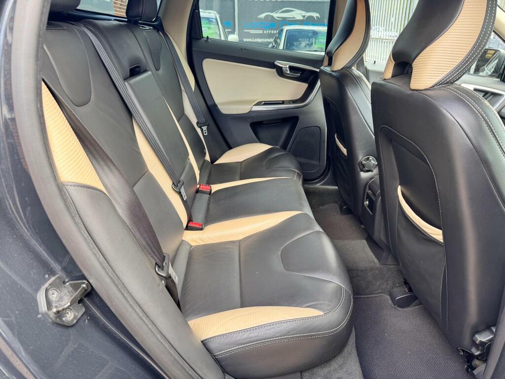 Volvo XC60 D5 R-design Nav Awd 5-Door Grey #23