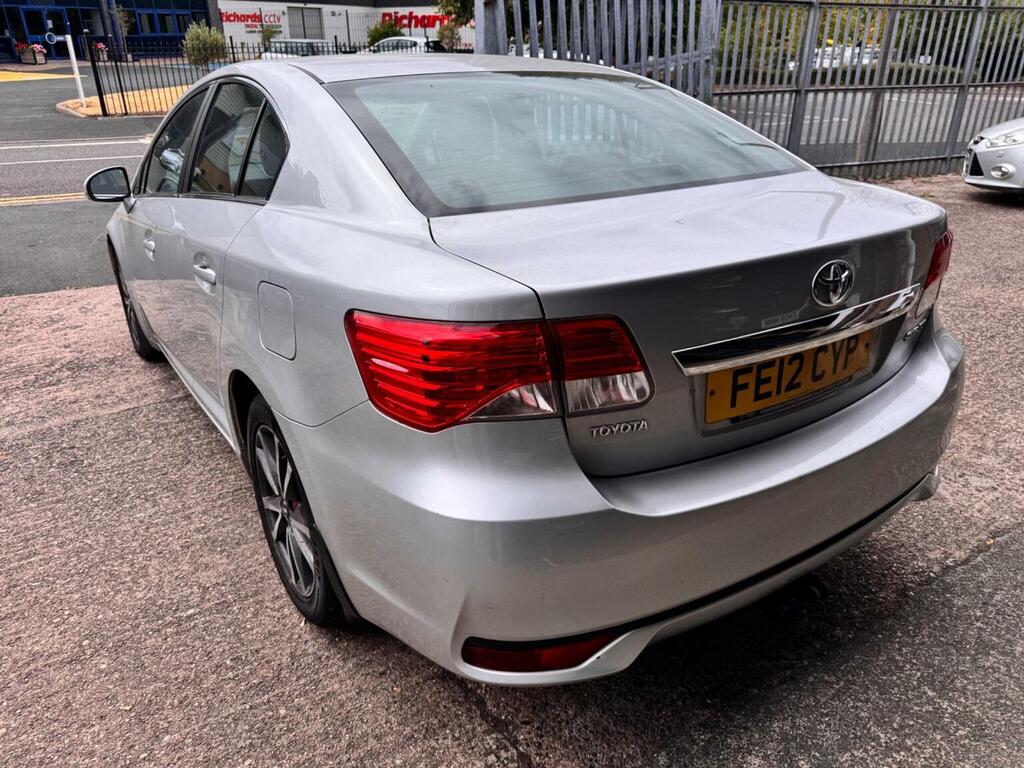 Toyota Avensis 2.0 D-4d Tr Euro 5 Silver #2
