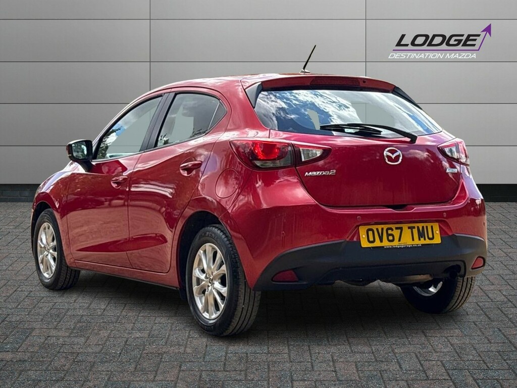 Mazda 2 1.5 Se-l Nav Red #5