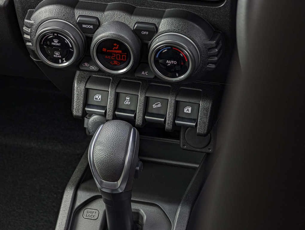 Suzuki Jimny 2025 1.5 Sierra Miles Grey #27