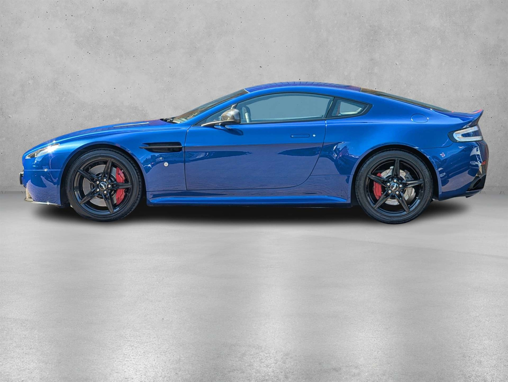 Aston Martin Vantage Amr V8  #4