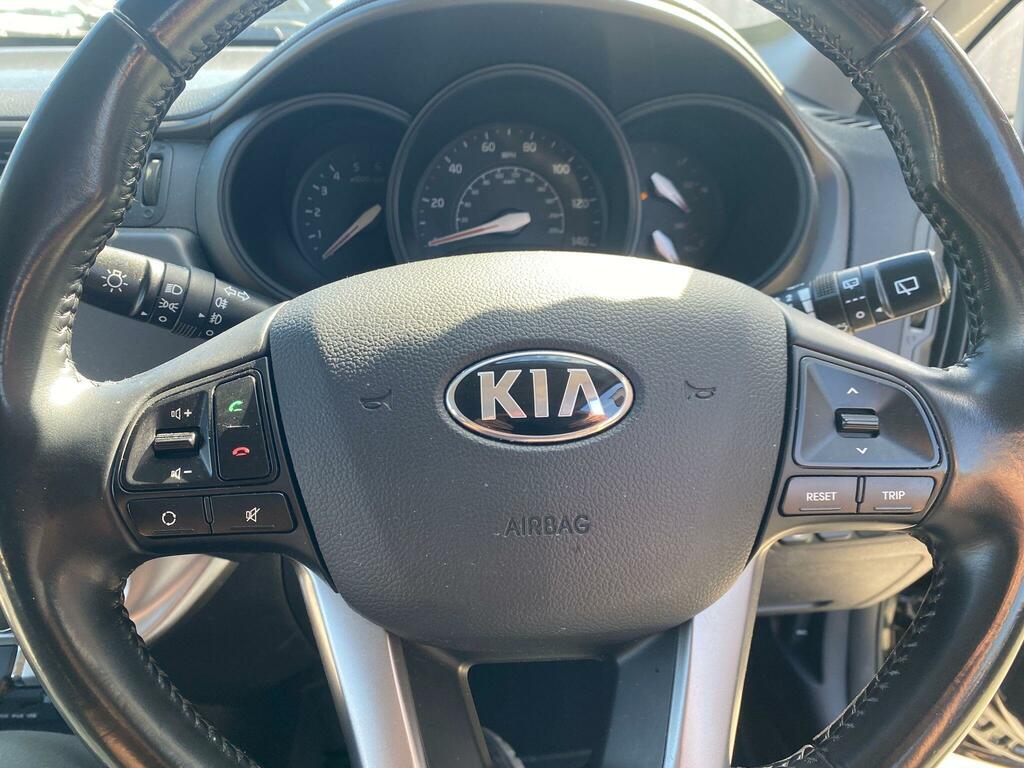 Kia RIO 1.25 Vr7 Hatchback Euro 5 84 Bh Red #17