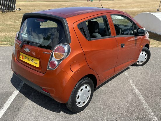 Chevrolet Spark 1.0I Orange #4