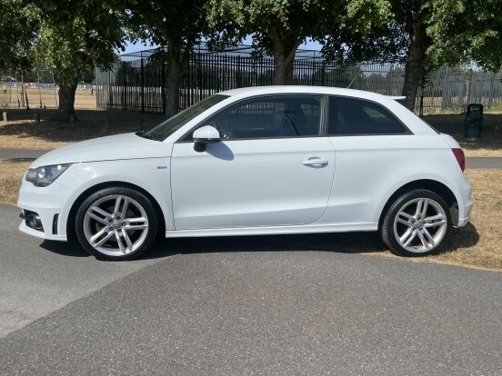 Audi A1 1.4 Tfsi S-line White #2