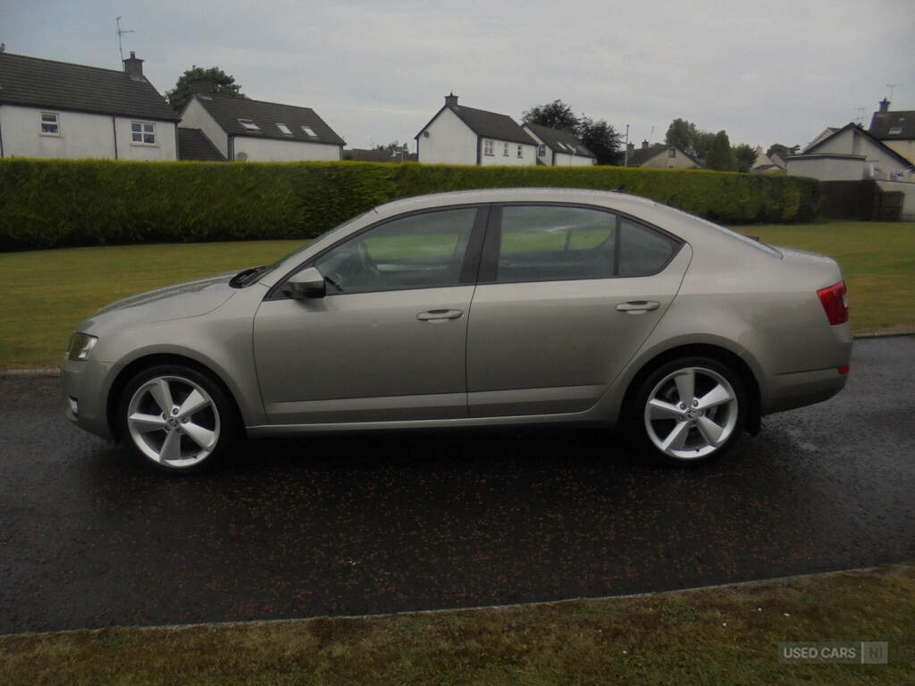 Skoda Octavia 2.0 Tdi Cr Se L Brown #5