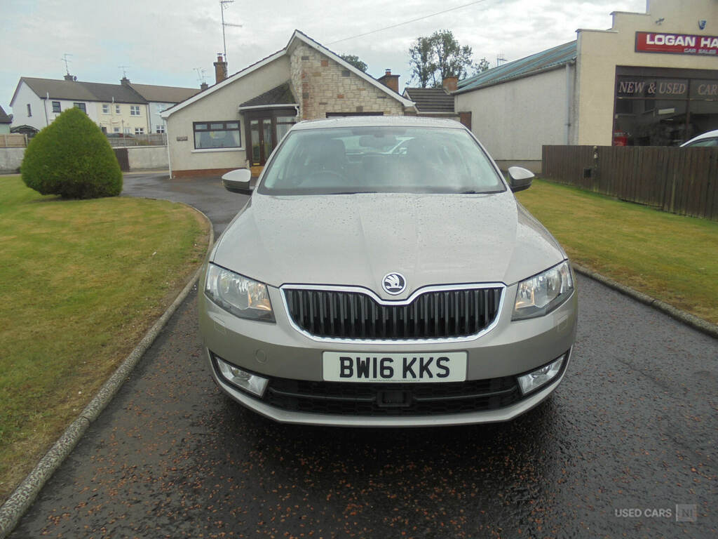 Skoda Octavia 2.0 Tdi Cr Se L Brown #3