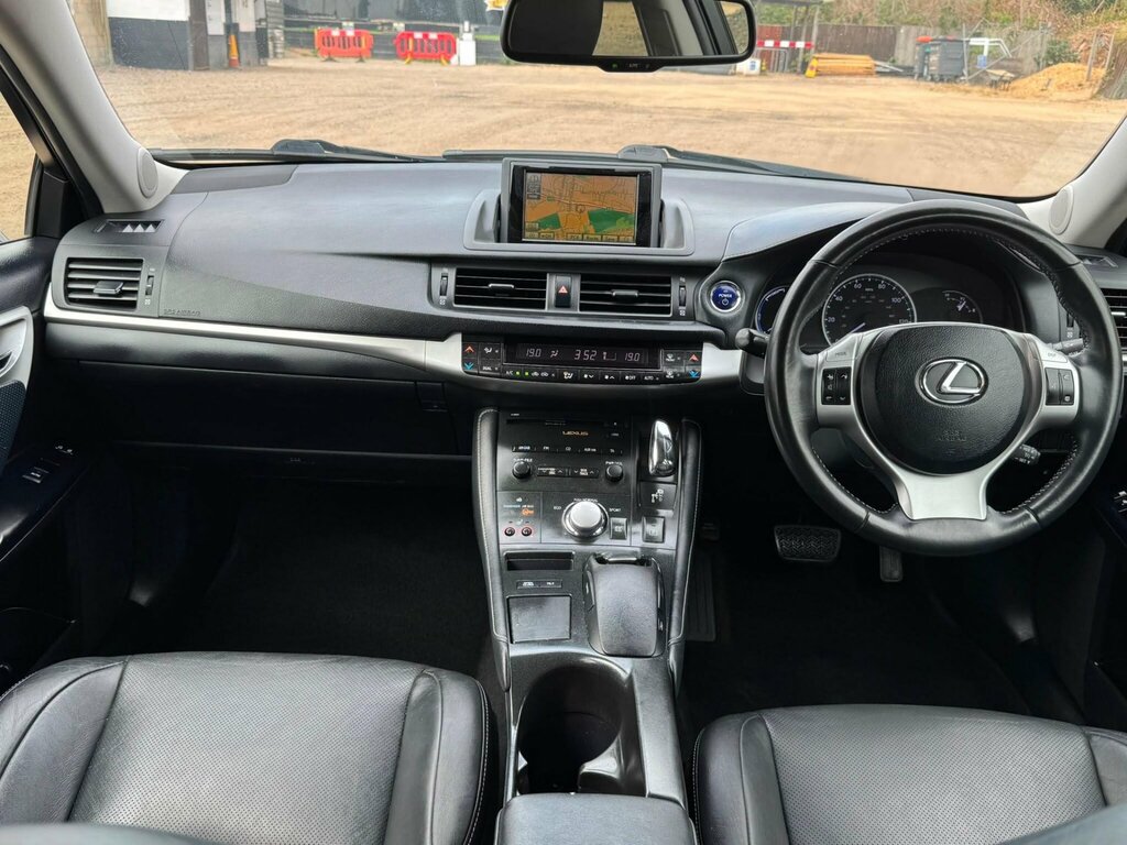 Lexus CT 200H 1.8 F Sport Cvt Yellow #16