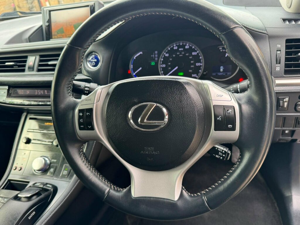 Lexus CT 200H 1.8 F Sport Cvt Yellow #30
