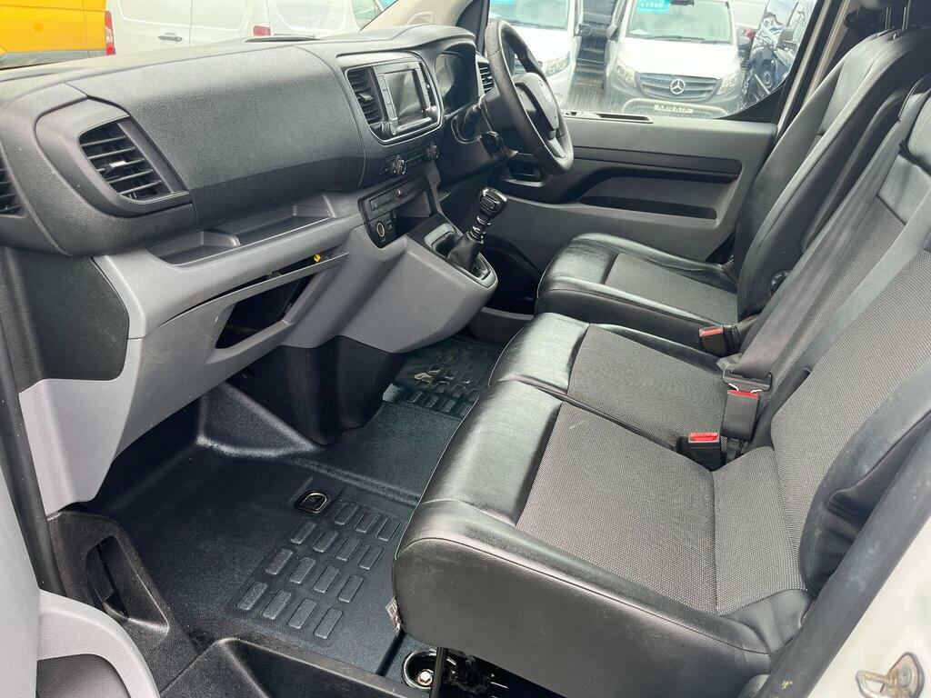 Vauxhall Vivaro 1.5 Turbo D 2900 Dynamic L2 H1 Euro 6 Ss 6Dr #8