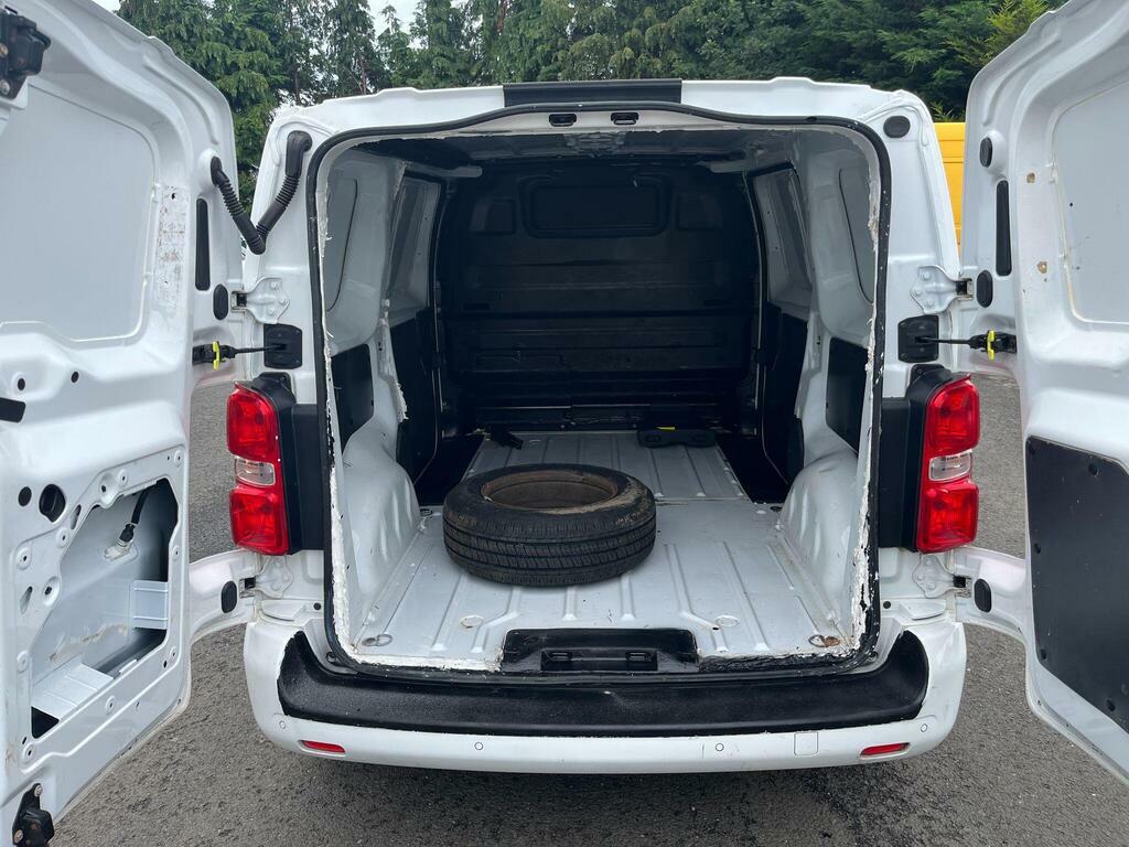 Vauxhall Vivaro 1.5 Turbo D 2700 Sportive L1 H1 Euro 6 S S White #6