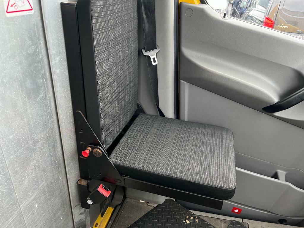 Mercedes-Benz Sprinter 2.1 313 Cdi Lwb Luton Van Tail Lift - Yellow Yellow #7