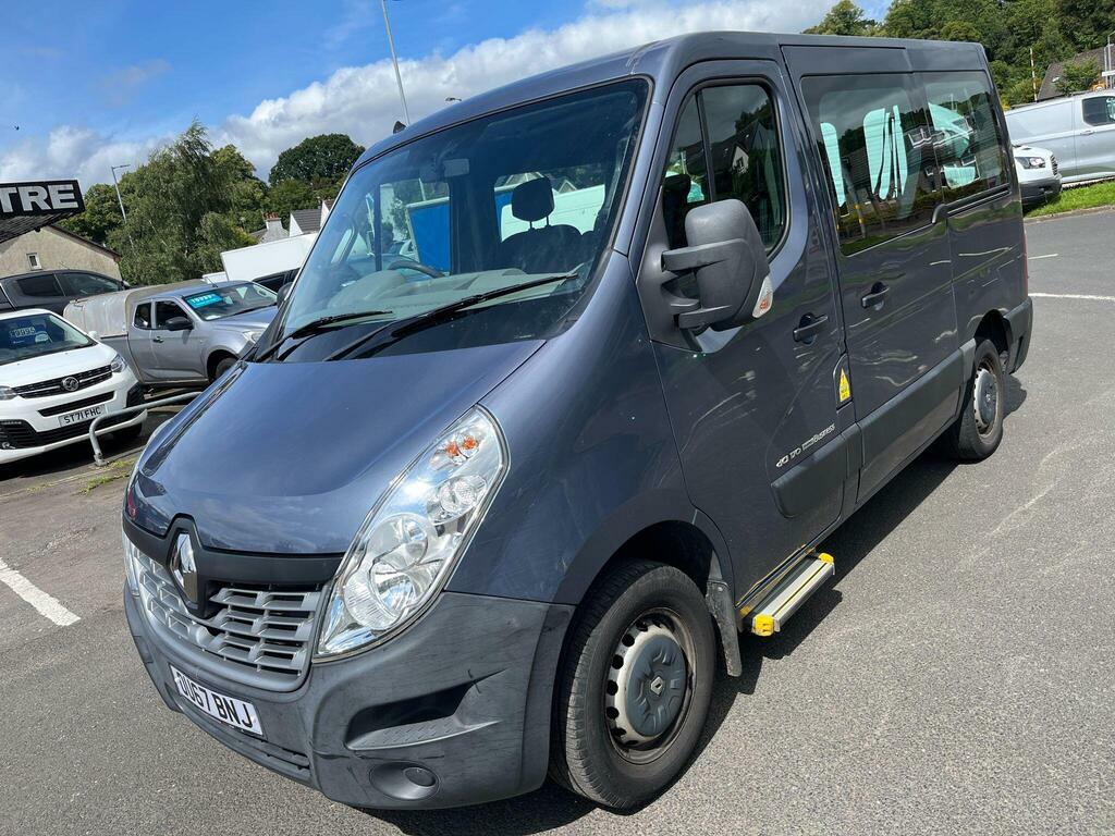 Renault Master 2.3 Dci 28 Business Quickshift Fwd Swb Euro 6 Blue