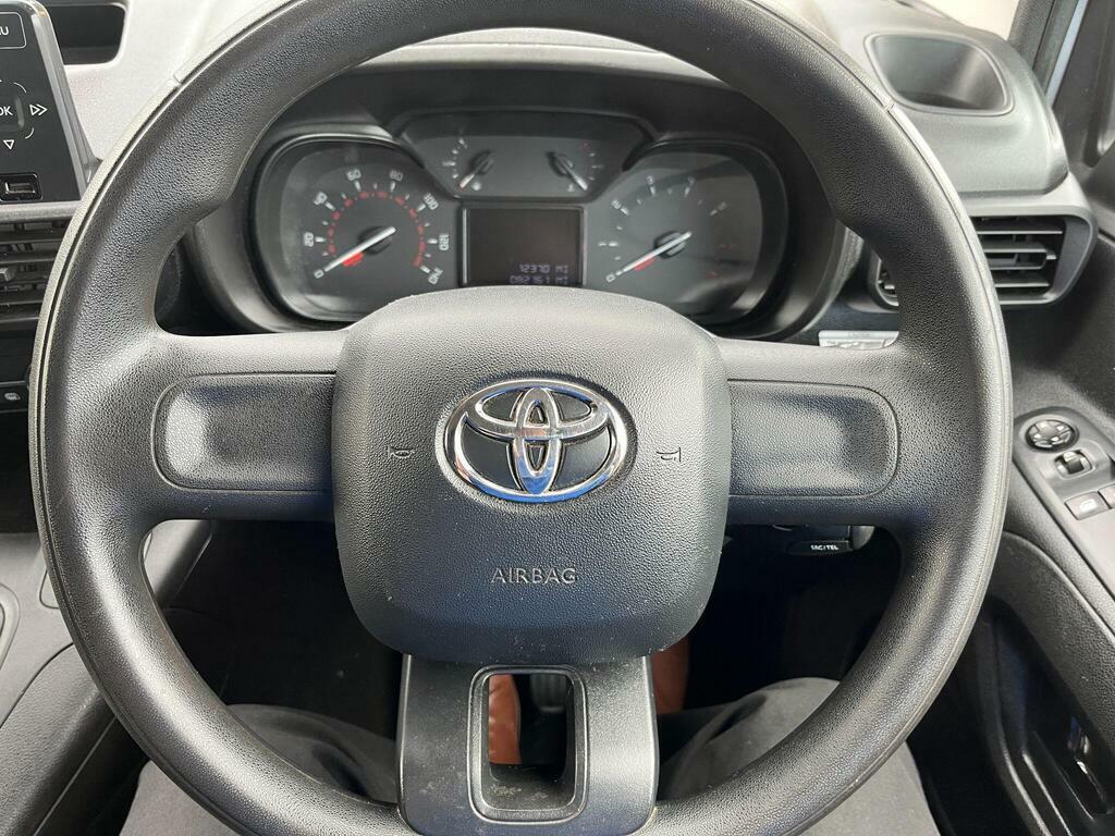 Toyota Proace City 1.5D 100 Icon Van Grey #13