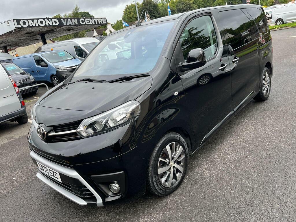 Toyota Proace Verso 2.0D Family Medium Mpv Mwb Euro 6 S S Black