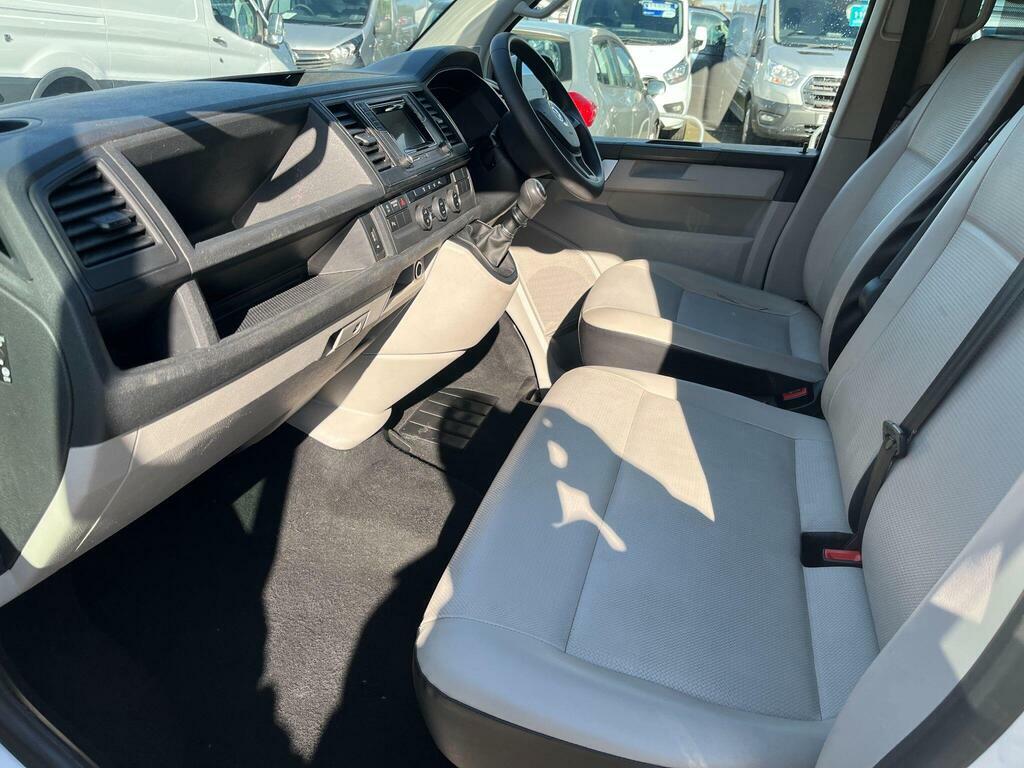 Volkswagen Transporter Shuttle Shuttle Silver #14