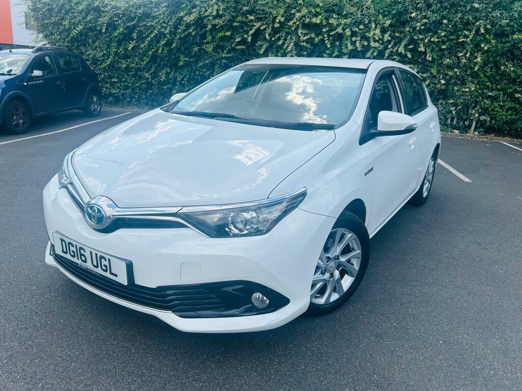 Toyota Auris 1.8 Vvt-h Business Edition Cvt Euro 6 Ss White #3