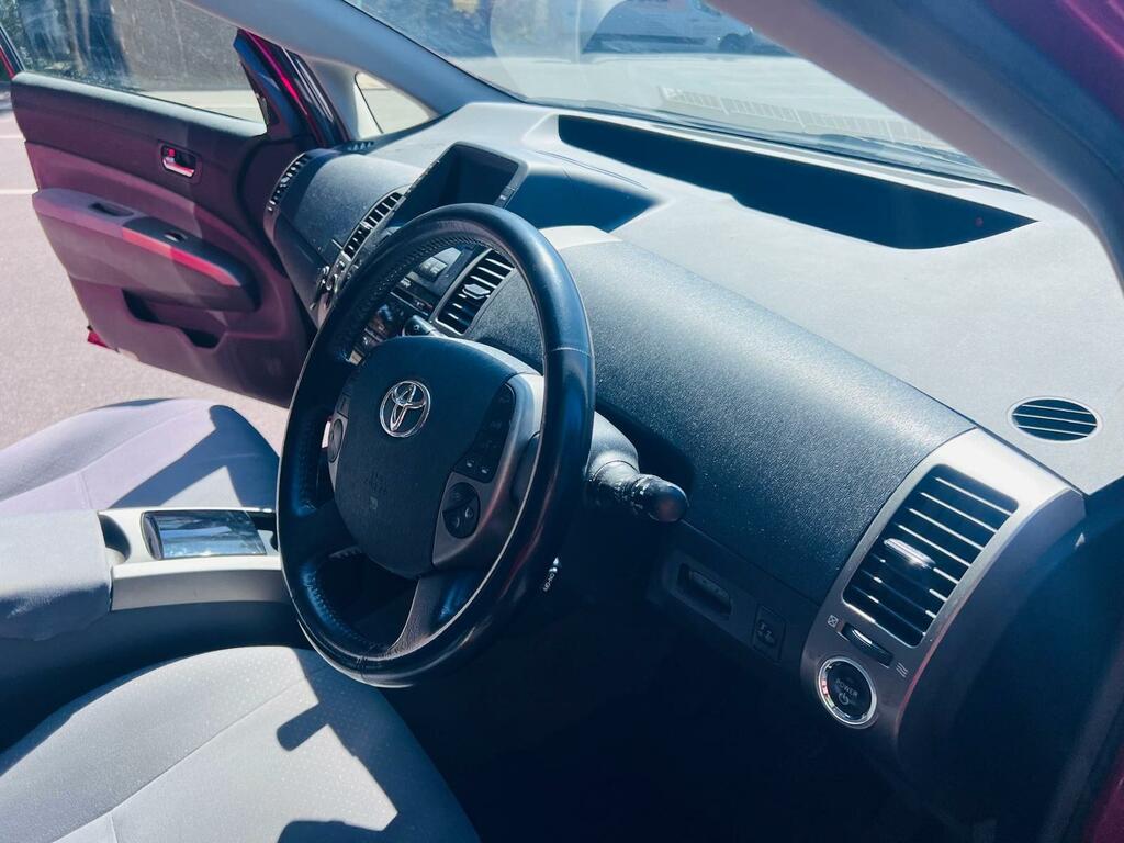 Toyota Prius 1.5 T Spirit Hatchback Brown #7