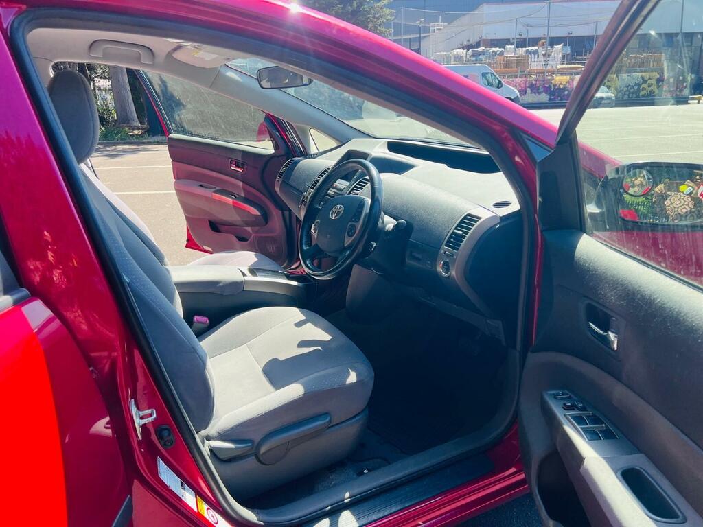 Toyota Prius 1.5 T Spirit Hatchback Brown #9