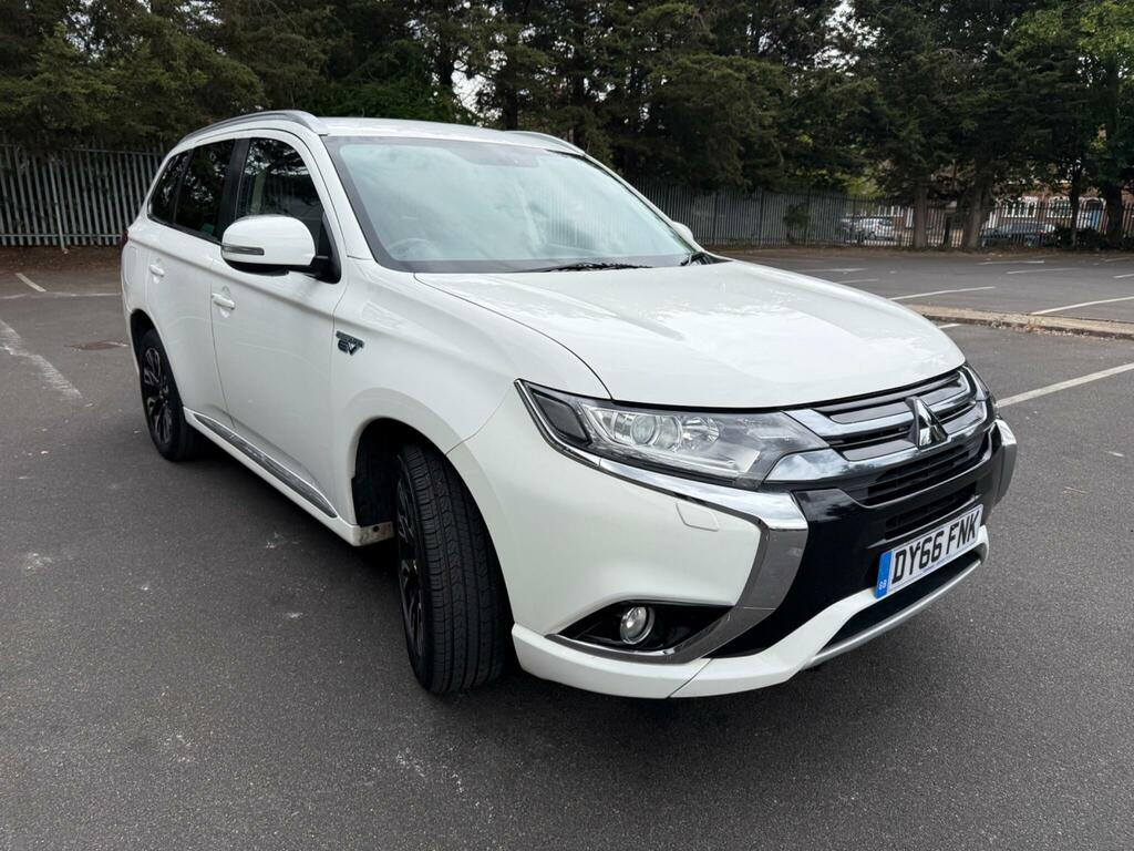 Mitsubishi Outlander 2.0H 12Kwh Gx3h Cvt 4Wd Euro 6 Ss White