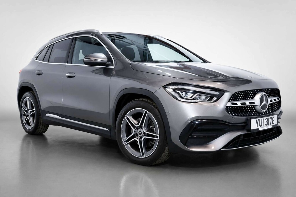 Mercedes-Benz GLA Class 1.3 Gla 180 Amg Line Premium Grey