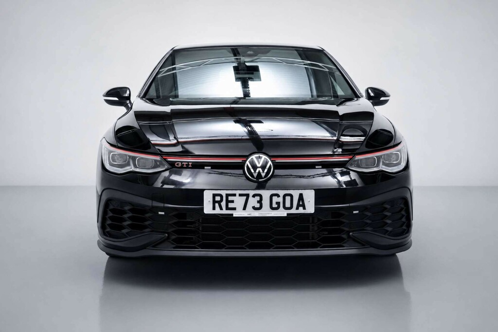 Volkswagen Golf 2.0 Tsi Gti Clubsport Hatchback Dsg Eur RE73GOA Black #2