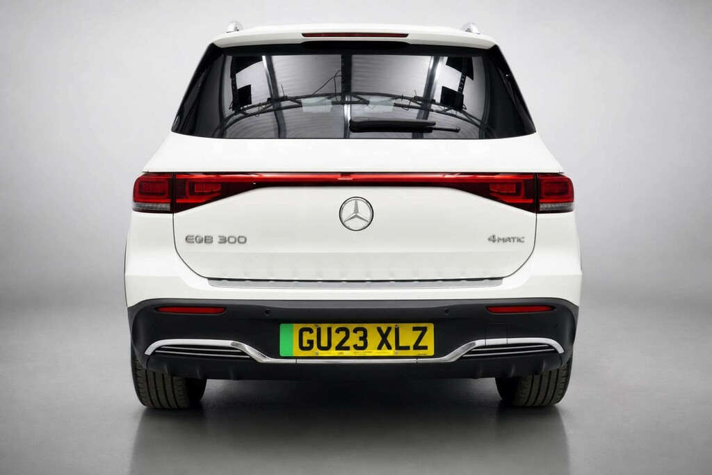 Mercedes-Benz EQB Eqb 300 66.5Kwh Amg Line Suv 4Ma GU23XLZ White #6