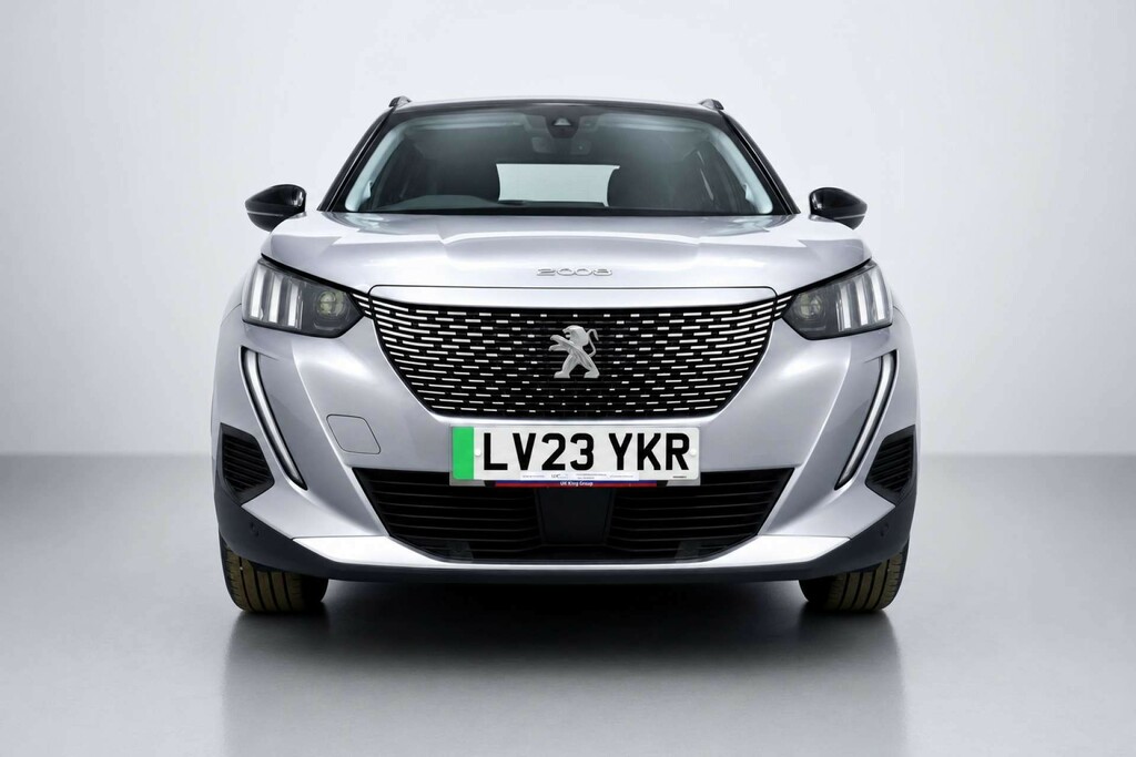 Peugeot e-2008 50Kwh Gt Suv 7Kw Charger 136 LV23YKR Grey #2