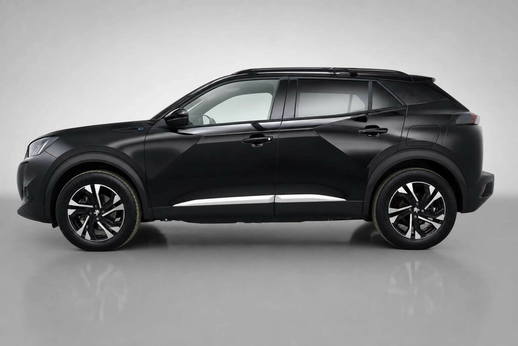 Peugeot e-2008 50Kwh Gt Suv 7Kw Charger 136 CE23NNX Black #4