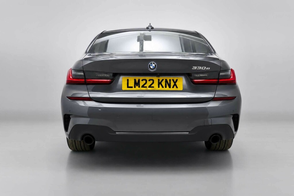 BMW 3 Series 2.0 330E 12Kwh M Sport Saloon Plug-in H LM22KNX Grey #6