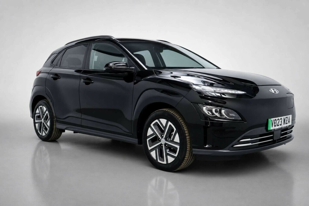 Hyundai Kona 39Kwh Premium Suv 10.5Kw Charge VO23WZA Black