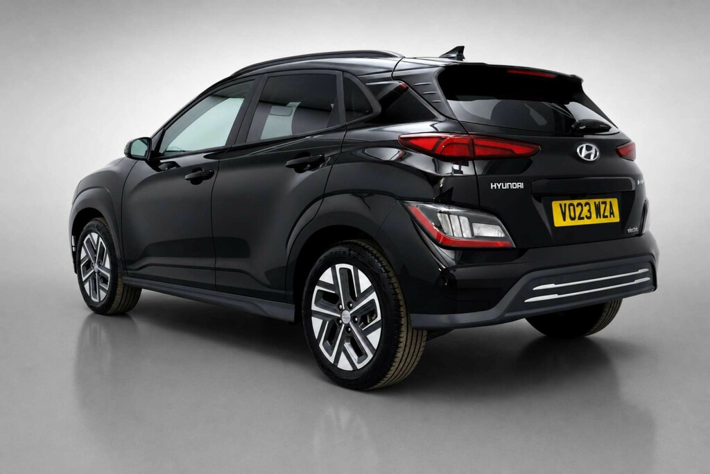 Hyundai Kona 39Kwh Premium Suv 10.5Kw Charge VO23WZA Black #5